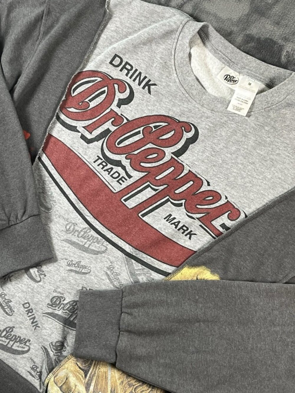 Dr Pepper Fleece Logo Graphic Crew Neck Pullover Sweatshirt Men's M Gray